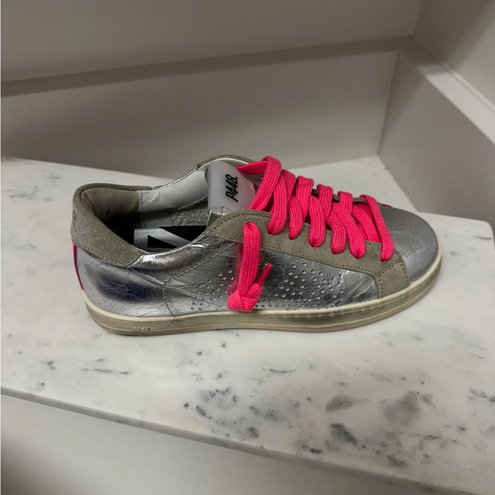 P448 Sneakers
